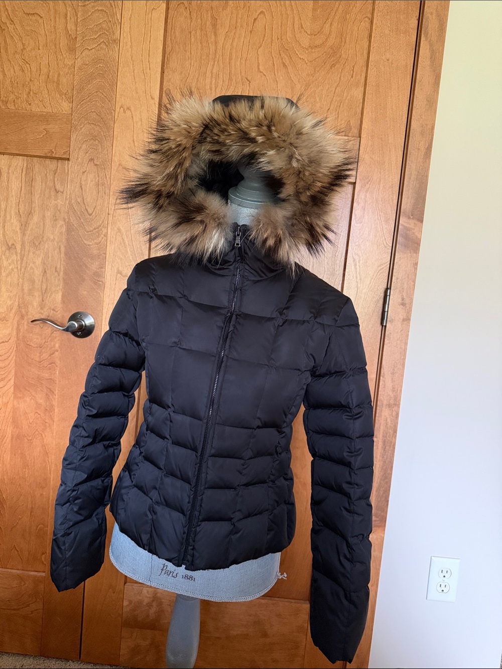 Andrew Marc Black Quilted Goose Down Puffer Jacket with Fur Hood sz S